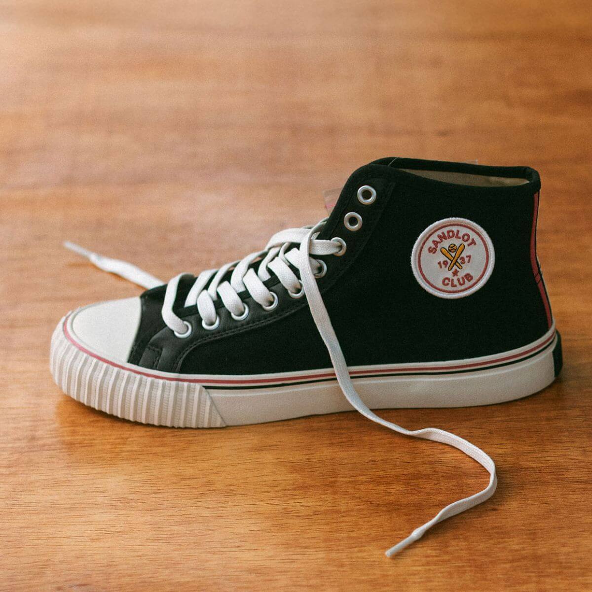 Black vintage high-top sneakers