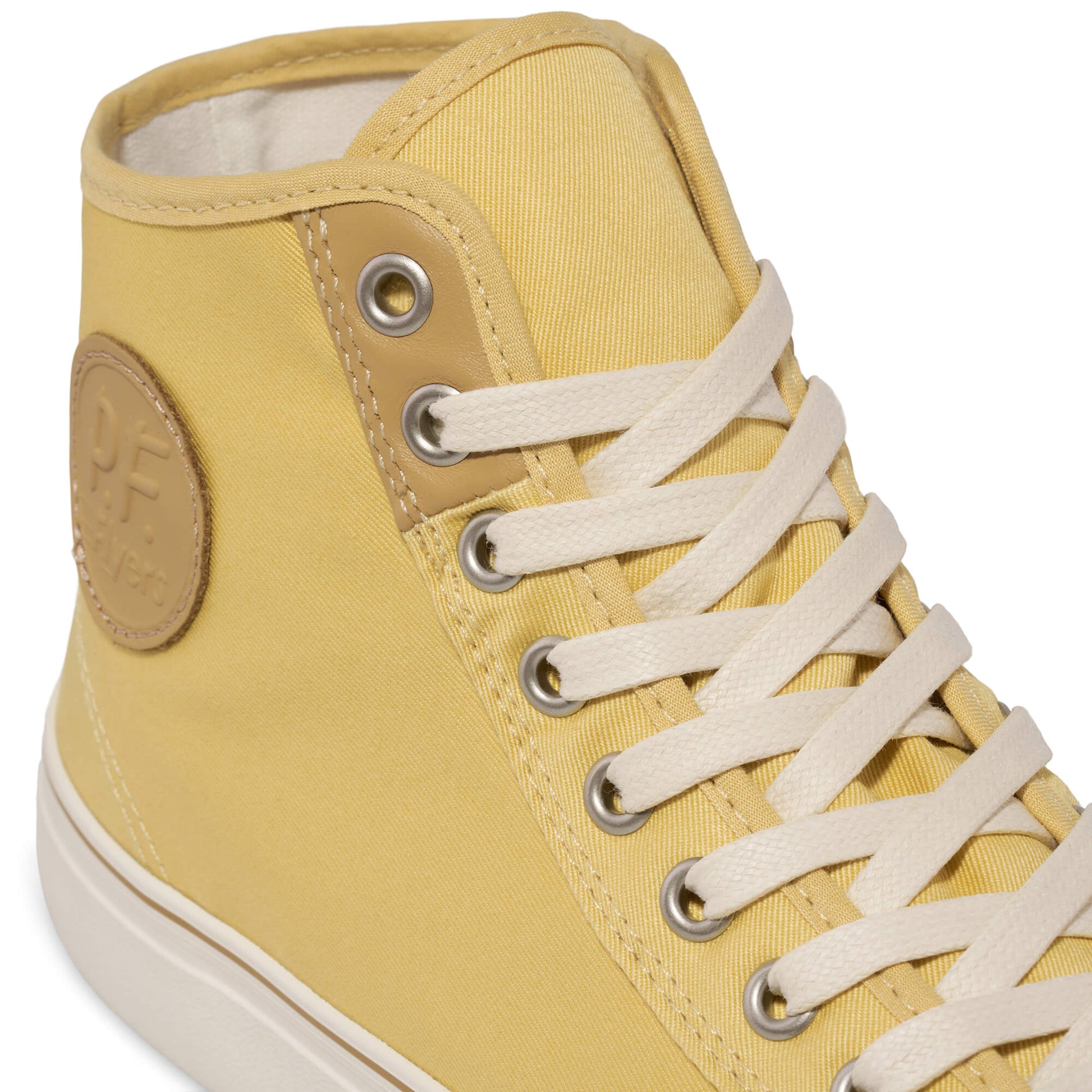 Center High-Top Wheat