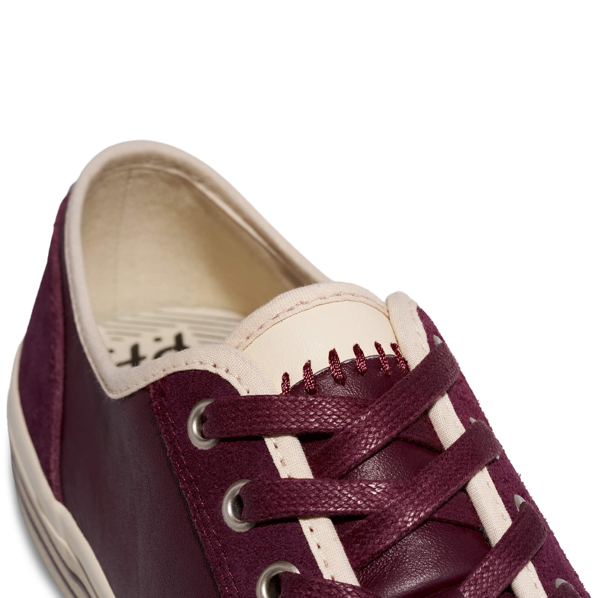 Center Low-Top Burgundy/Antique White