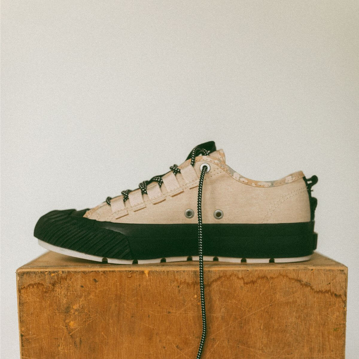 Grounder Low-Top Gray/Black