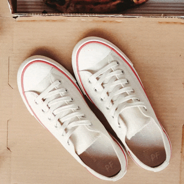 All-American Low-Top Antique White/Crimson