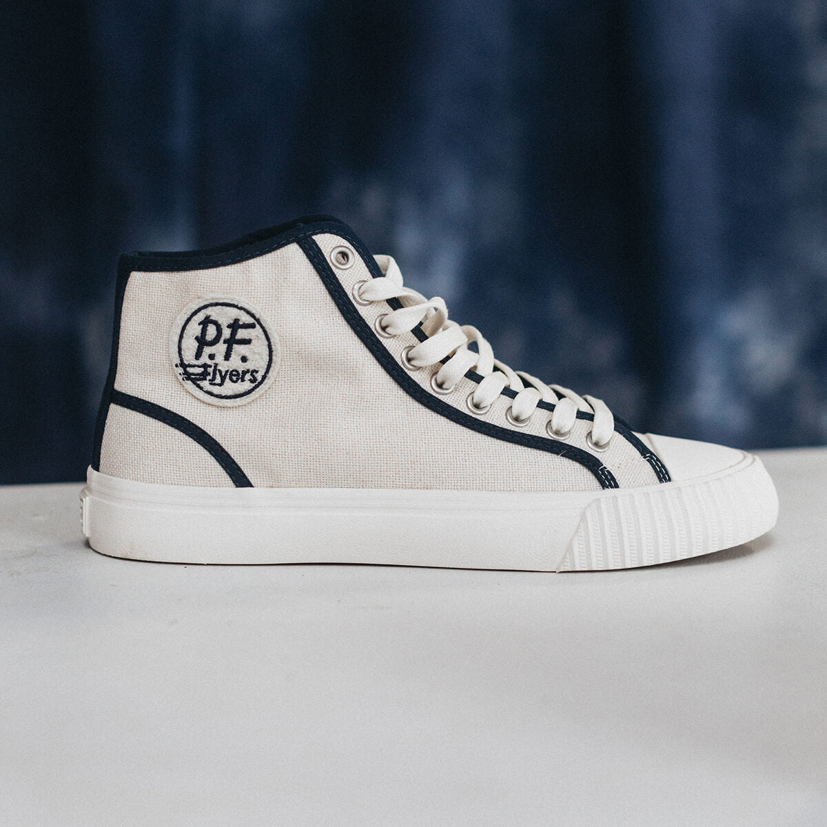Center High-Top Off White/Navy