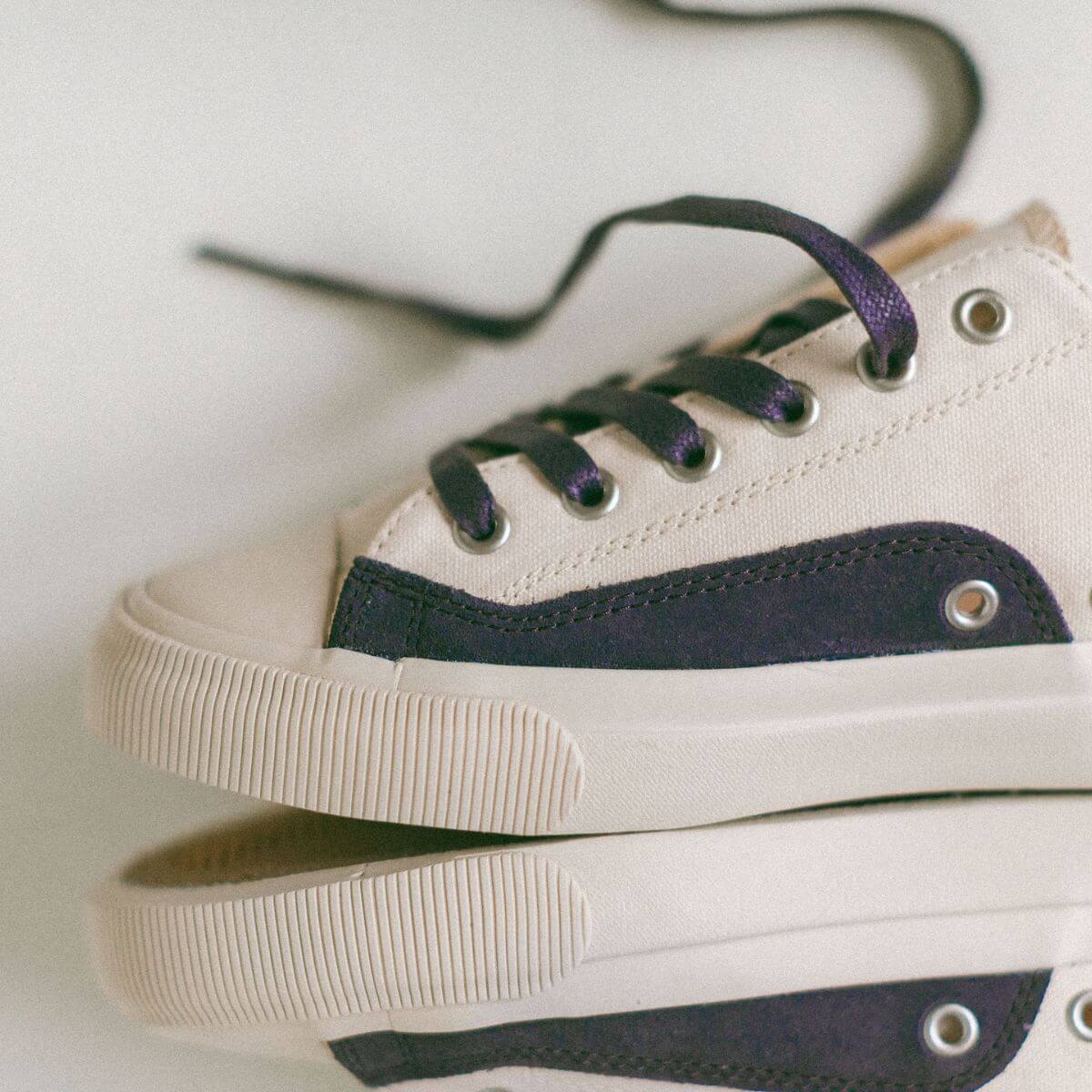 Purple vintage inspired shoes